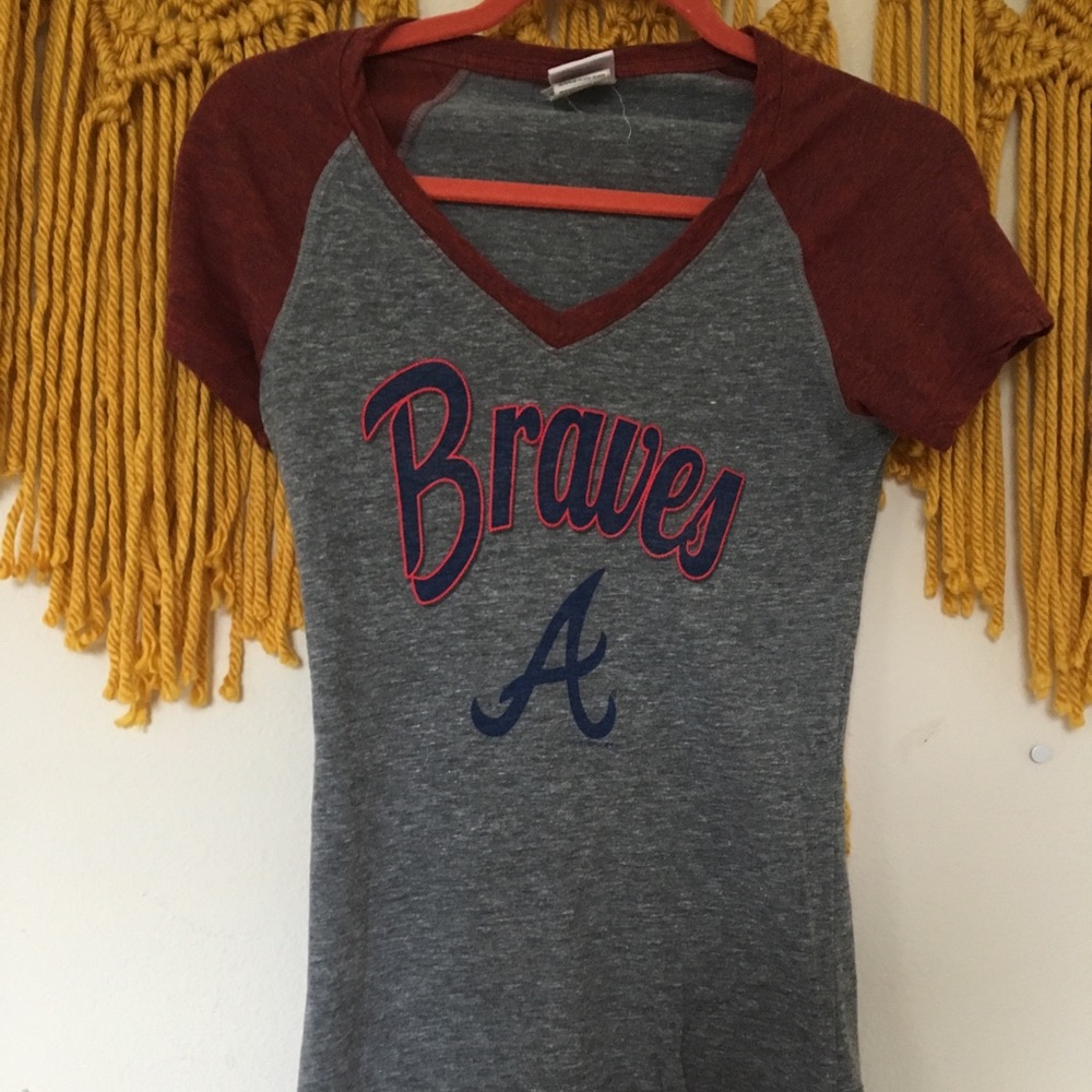 Women’s Braves baseball tee ⚾️